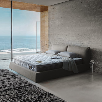 2024-fallon-s24-square