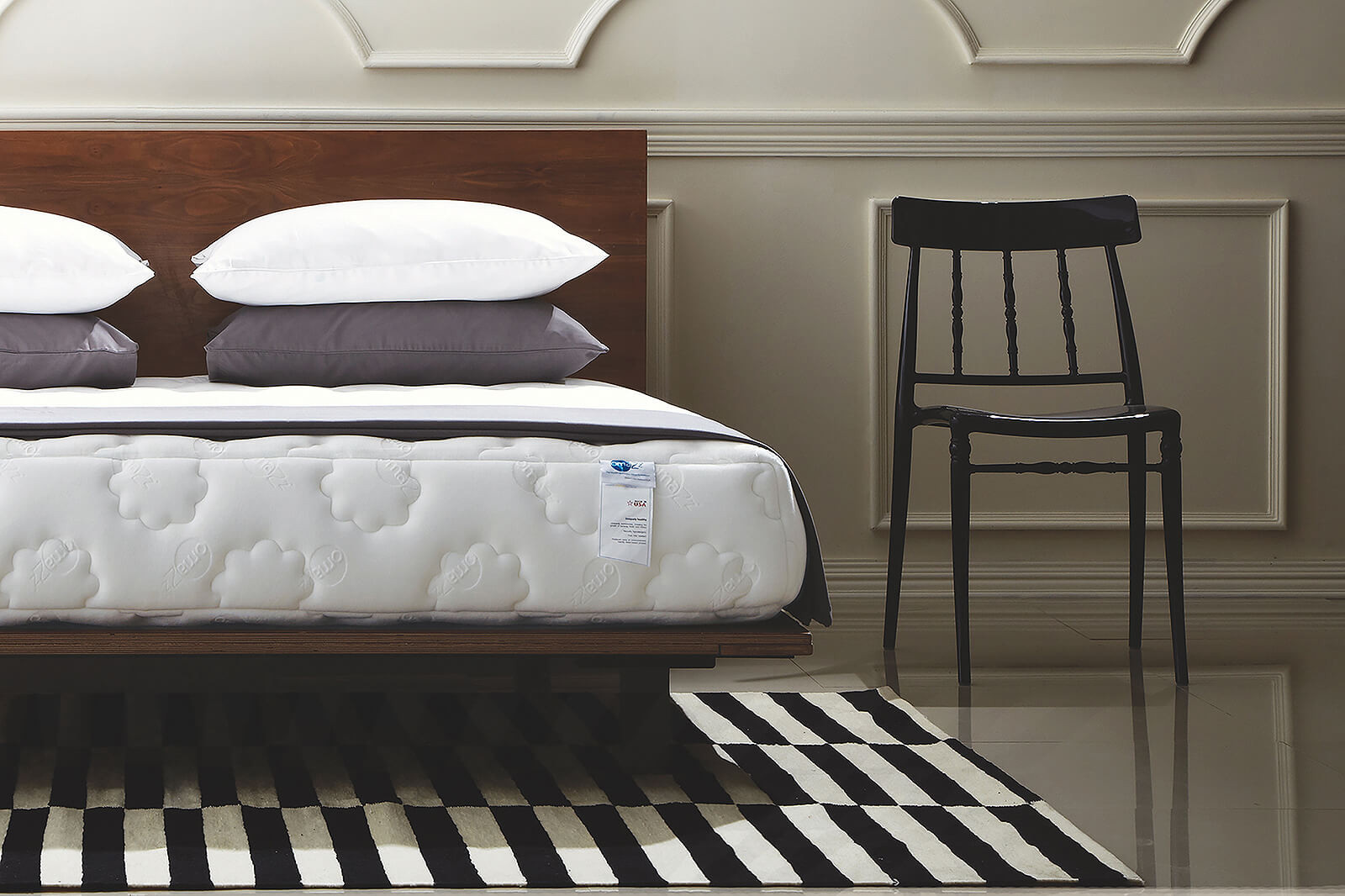 sleep-well-without-back-pain-with-omazz-mattress-3